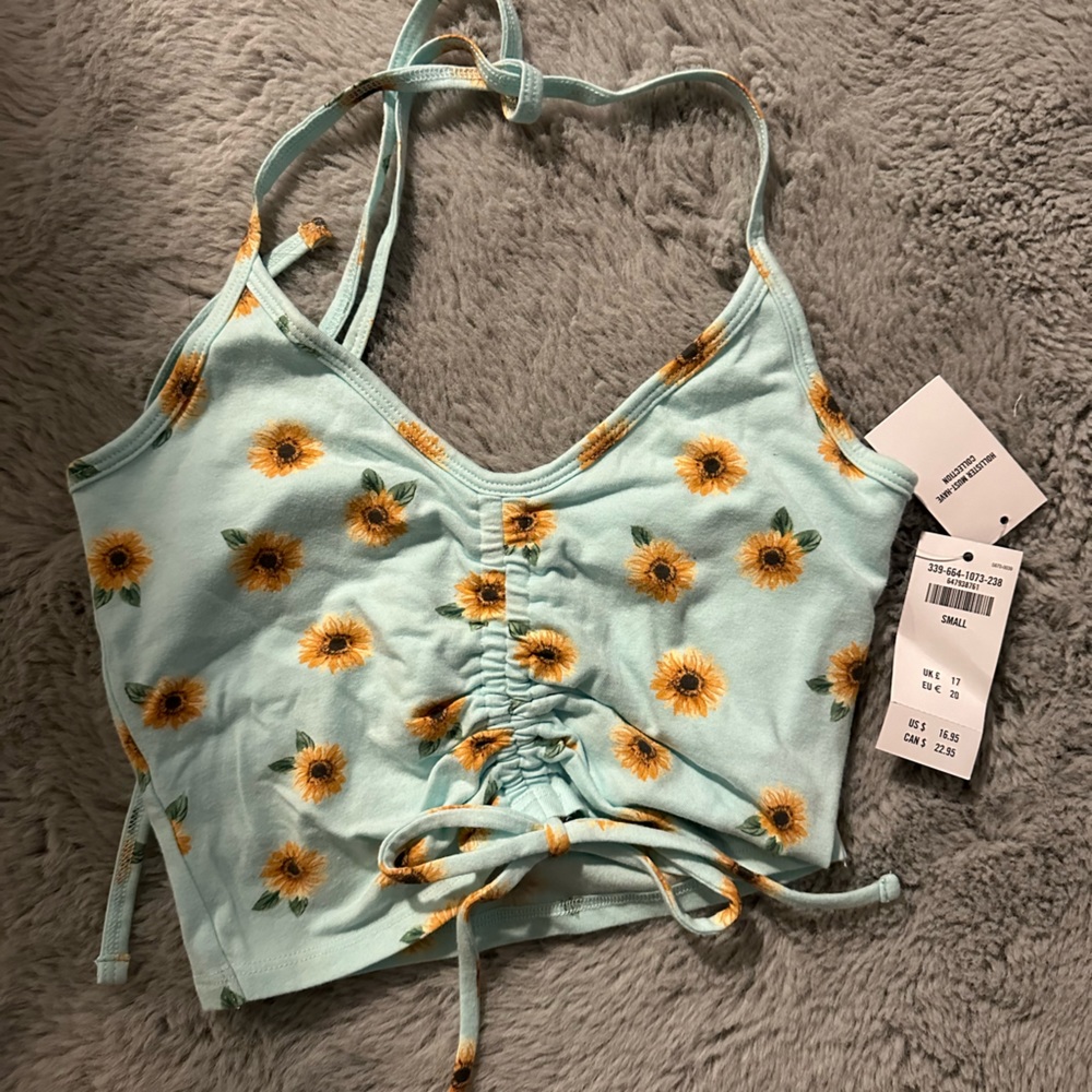 Hollister | NWT Sunflower Cami top piece